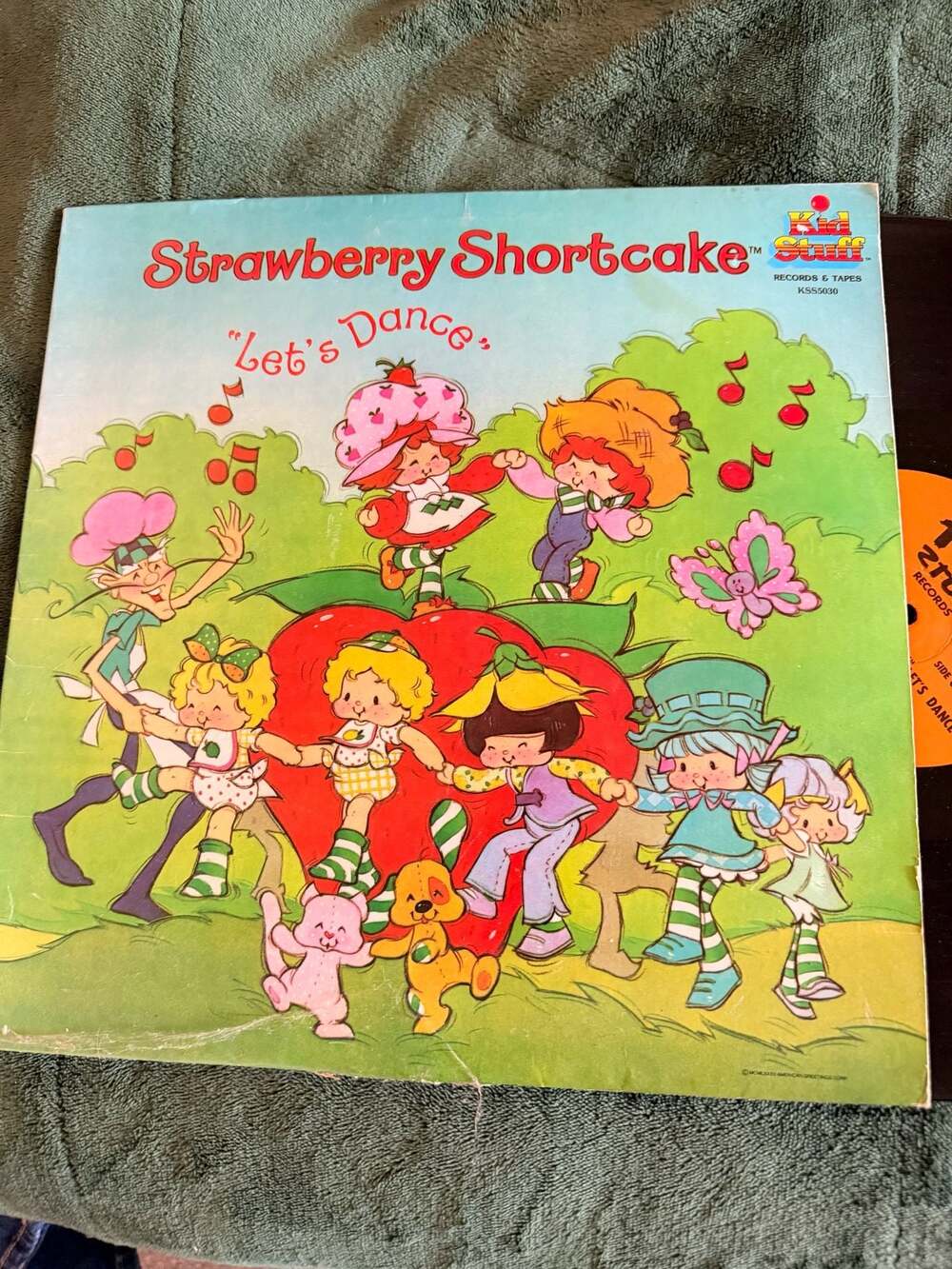 Vintage Strawberry Shortcake Let's Dance Vinyl Record LP Kid Stuff 1983